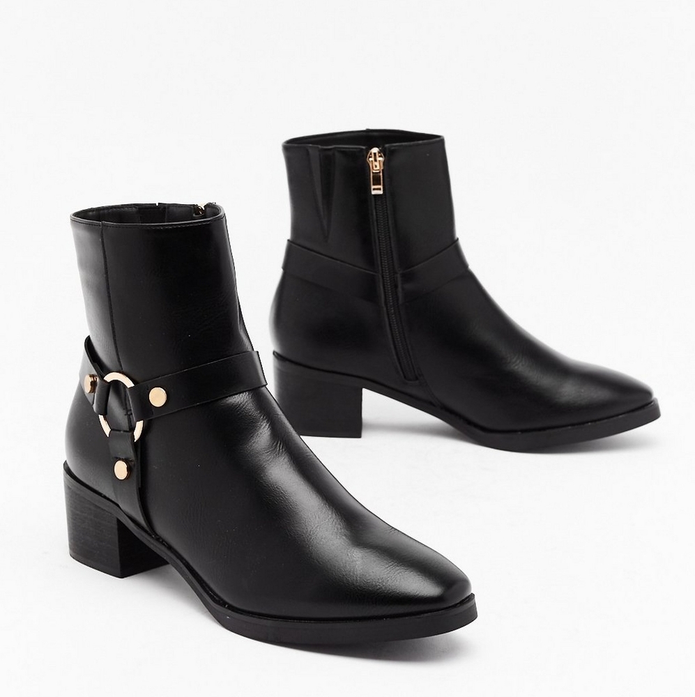 Nasty Gal O-RING IT FAUX LEATHER BOOTS